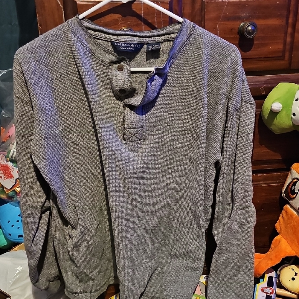 !!.        Mens Light Gray Thermal Men's Shirt.  S4